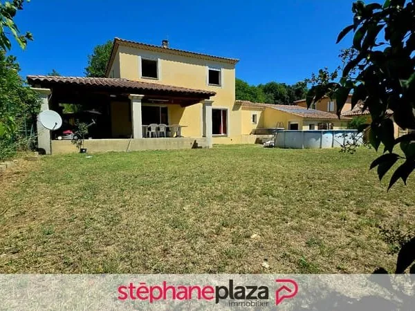 Villa Lirac - 6 pièces - 157 m² + Garage de 80 m²