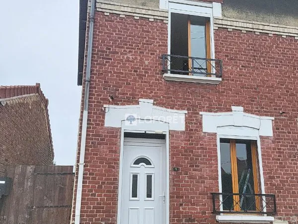 Maison 3 pièces 77 m²