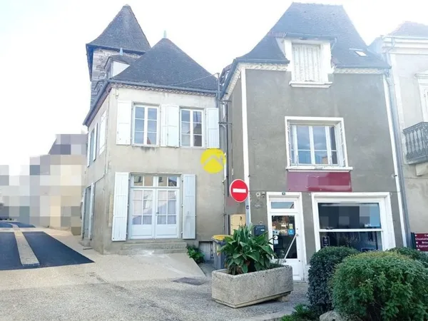 Immeuble au coeur de Chantelle