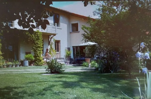 Vends maison ancienne de 230m² et son atelier de 300m²