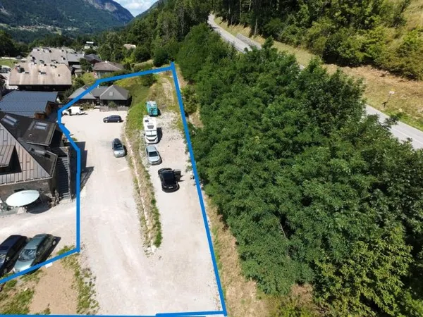 Terrain 800€m² constructible au Biot