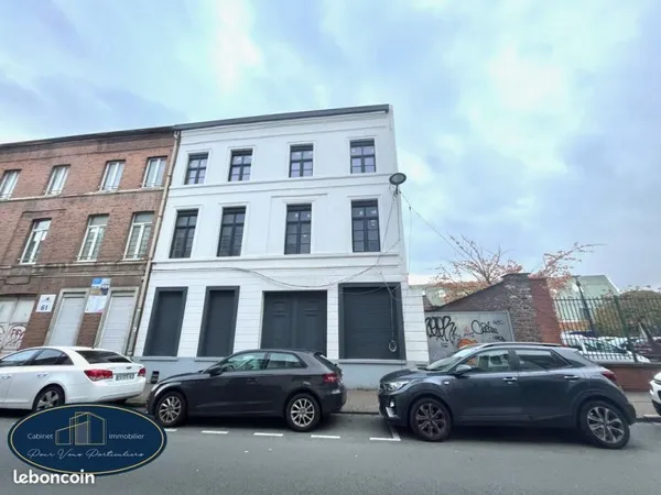 Maison 16 pièces 400 m²