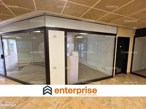 Local commercial 18 m²
