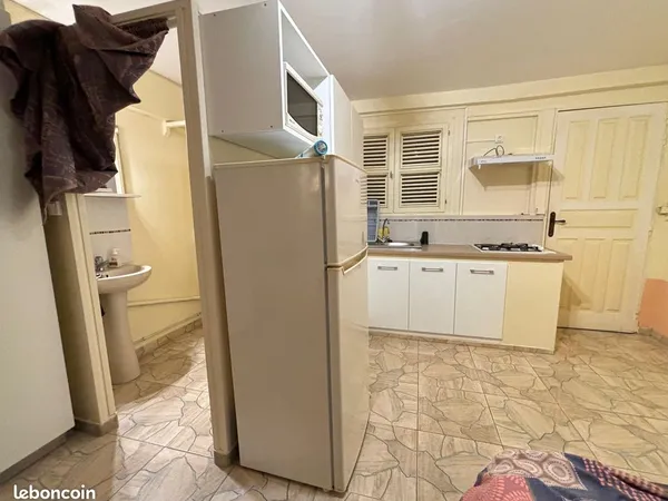 Appartement Location La Trinité 1p 35m² 800€