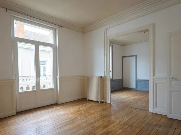 Appartement de style en plein coeur de Vichy