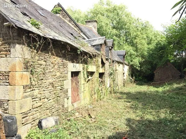 Terrain constructible avec Longere à rénover
