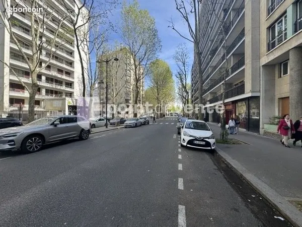Bureaux 100 m²