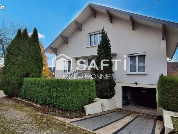 Propriété 7 pièces 159 m²