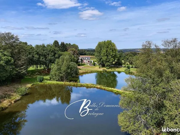 Longère 5 pièces 147 m²