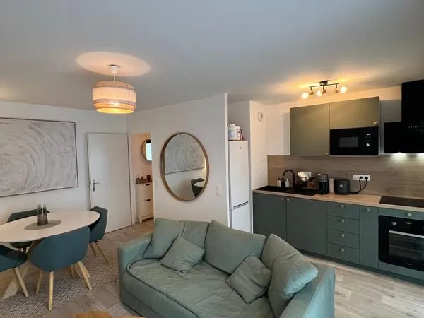 F2 meublé 41 m² - Résidence neuve, balcon, parking - Les Ulis / Plateau de Saclay