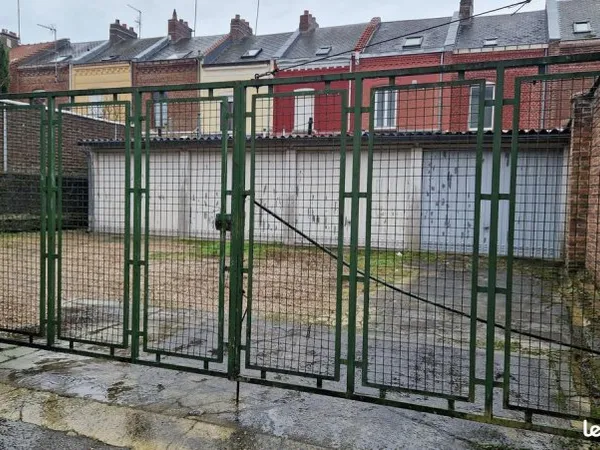 Garage à louer