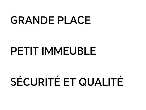 Big place sécurisée petit immeuble
