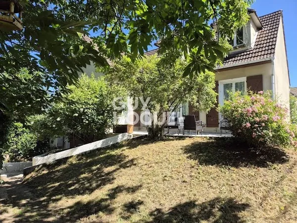 Maison 6 pièces 117 m²