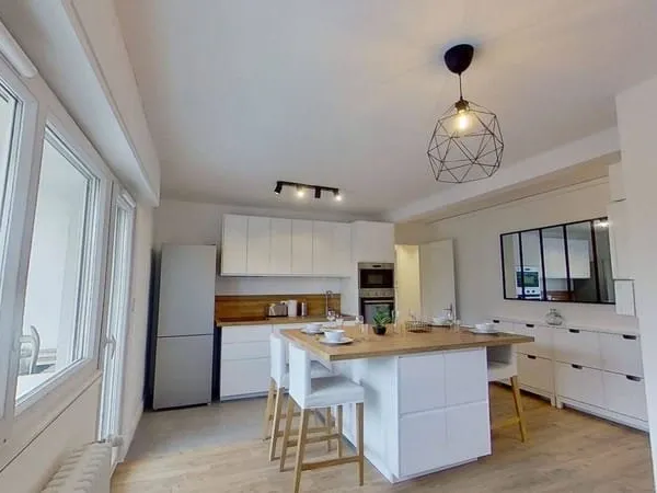 Appartement 5 pièces 90 m²