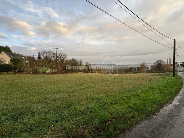 Terrain 894 m²