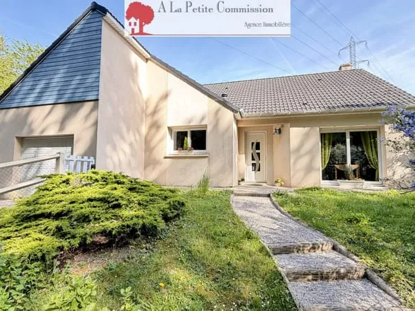 EXCLUSIVITÉ Maison de plain-pied au coeur du Val de la Cavé