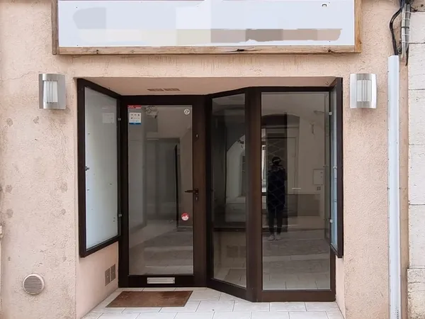 Local commercial