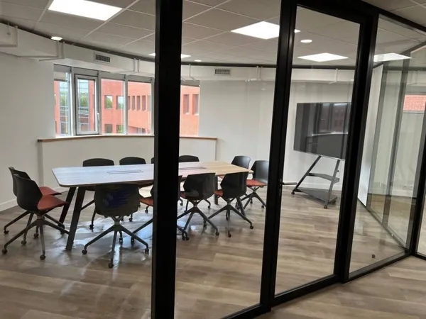 Bureaux 100 m²