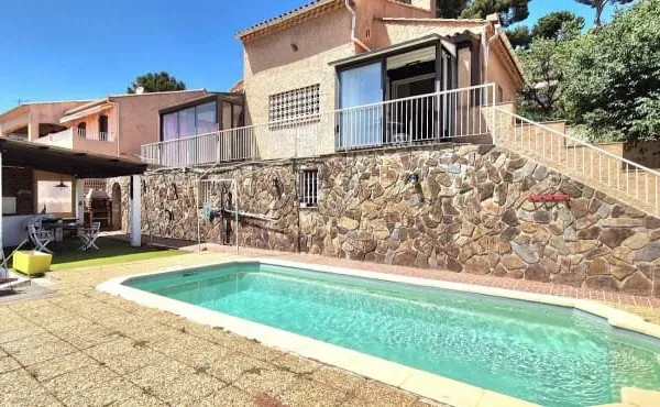 Maison 6 pièces 179 m²