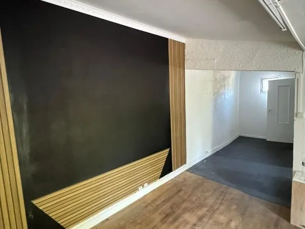 Local Commercial