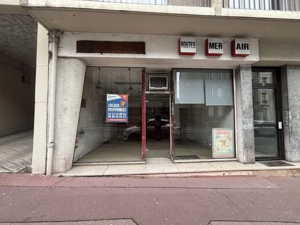 Local 3 pièces 45 m²