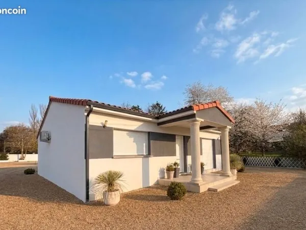 Charmante maison de plain-pied 96 m2 sur 1364 m2 de terrain