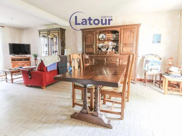 Maison 7 pièces 117 m²
