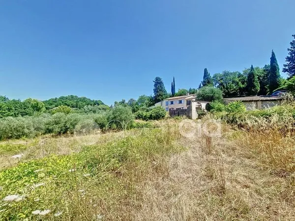 Propriété de 214 m² à PLASCASSIER