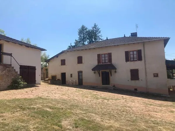 Propriété 8 pièces 250 m²