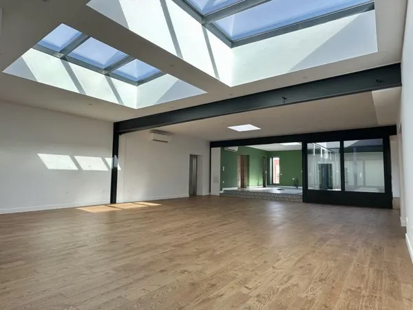 Loft 5 pièces 226 m²
