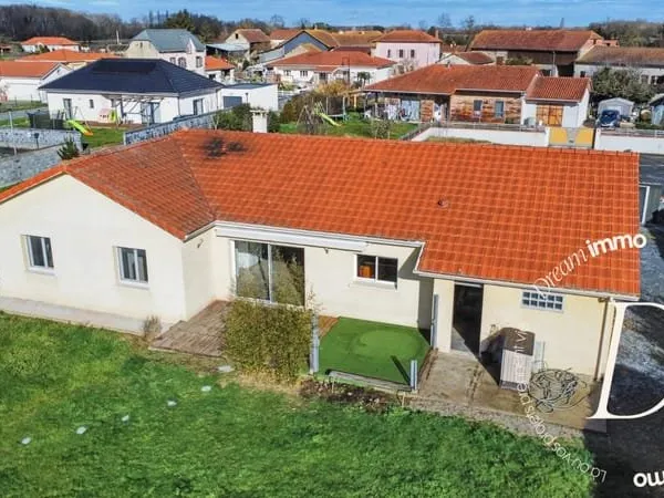 Maison de plain-pied au calme, avec vue Pyrénées