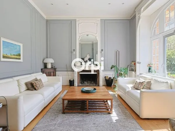 Appartement 5 pièces 250 m²
