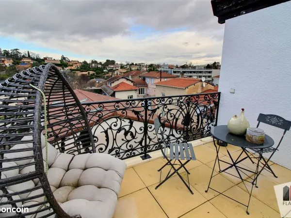 Duplex 3 pièces 90 m²