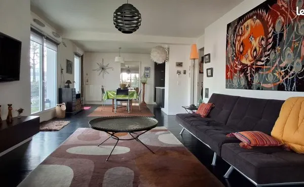 Particulier vend : 3/5P 92m² avec terrasse 73m²
