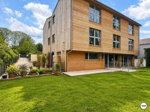 Maison 16 pièces 501 m²