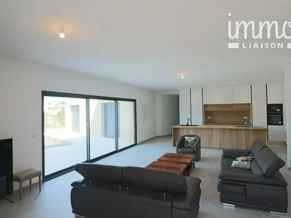 Villa 7 pièces 180 m2