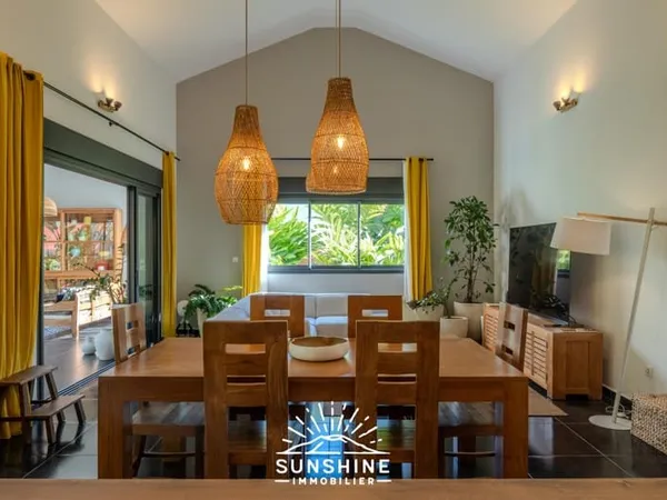 EN EXCLUSIVITÉ - Villa de standing, plain-pied, piscine et dépendance La Montagne, SUNSHINE IMMOBILI