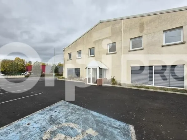 Local d'activité 1280 m²
