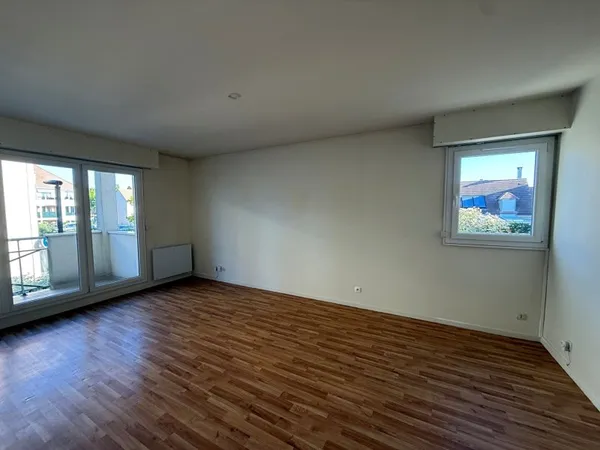 Appartement Rungis 1 piece(s) 30,01 m2