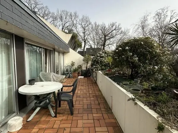 Appartement 6 pièces 147 m²