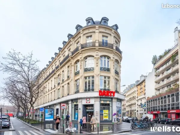 Bureau 121 m²