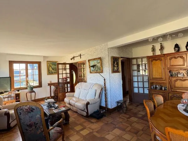 Maison Beaussais sur mer à proximité du centre ville et des plages.