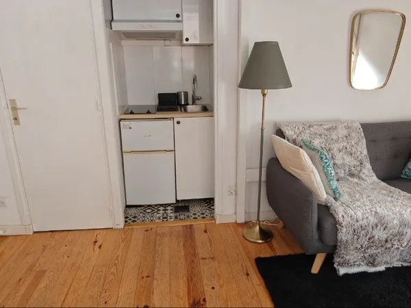 Studio 20 m2 quartier Concorde