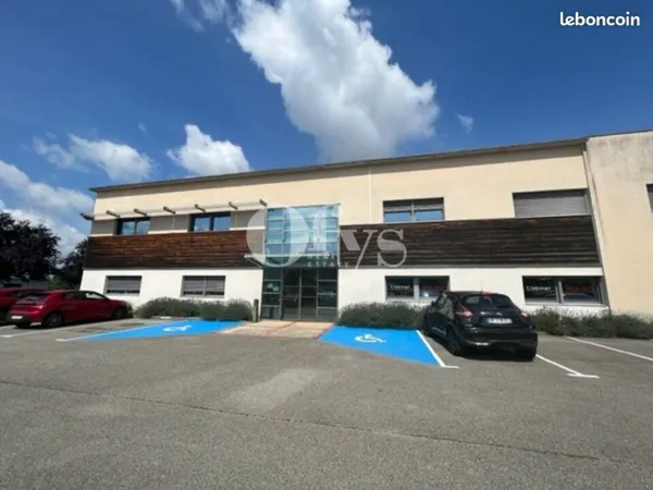 Bureaux 245 m²
