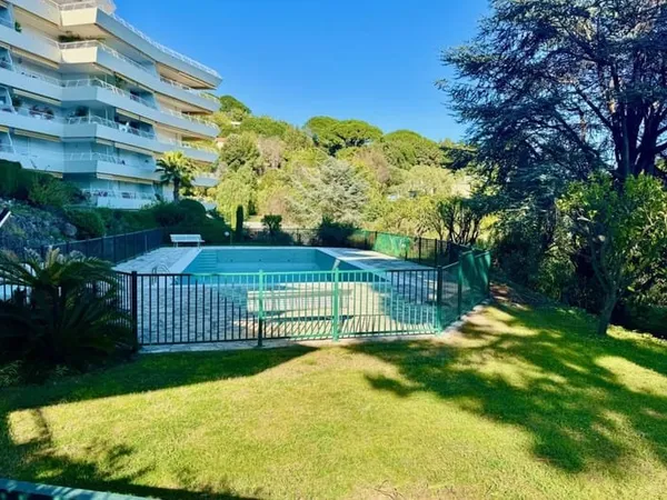 Cannes vente studio résidence standing