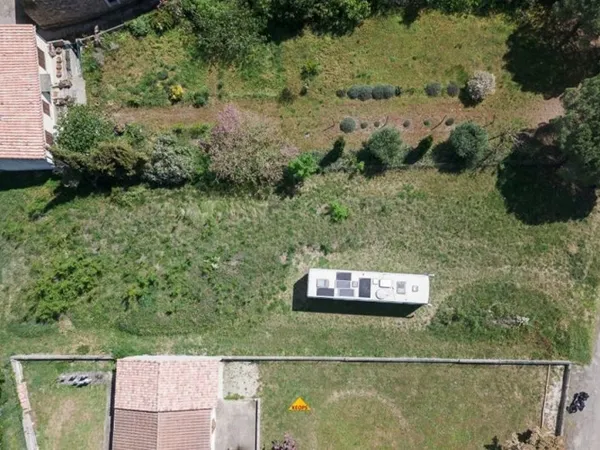 Terrain 1000 m²