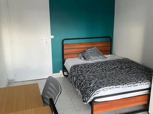 Chambres rénovées et meublées à 5 min de la Gare des Mureaux
