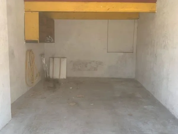 Garage à vendre