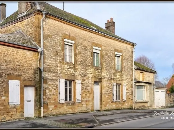 Dpt Ardennes (08), à vendre LE CHESNE maison à rénover sur terrain de 900m² environ