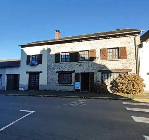 Maison de bourg avec garage